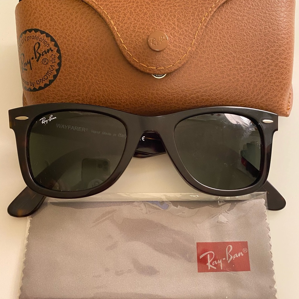 Rayban Wayfarer Sunglasses